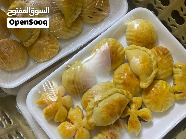 كليجه هشه بالدهن الحر وتذوب بلحلك الطعم يخبل شغل بيت طيب ونظيف سعر السفري 3 الاف عرض لمدة يومين فقط