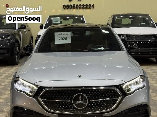 مرسيدس E200