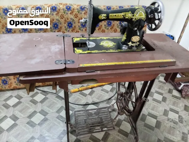 ماكينه خياطة للبيع  تحتاج لتبديل قشاط موتور