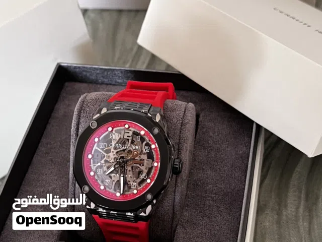 ساعة شيروتي المميزة باللون الاحمر Cerruti 1881