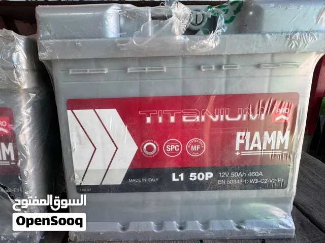 بطاريات سيارات أصلية لجميع أنواع السيارات  VARTA  FIAMM  ACDelco  AGM
