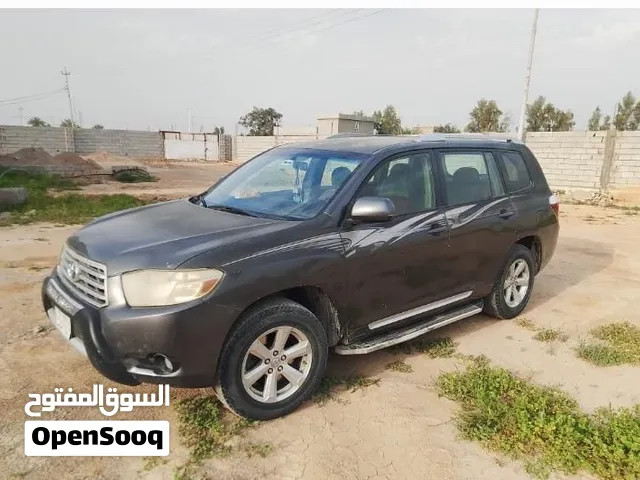 Used Toyota Highlander in Baghdad