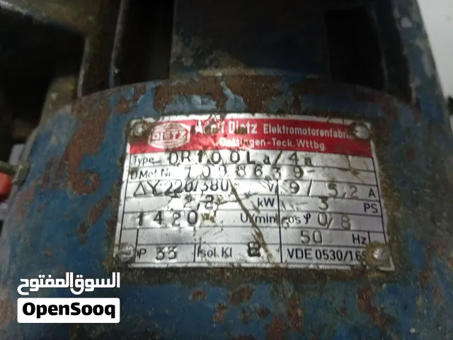 عدة نجارة للبيع بحالة ممتازه