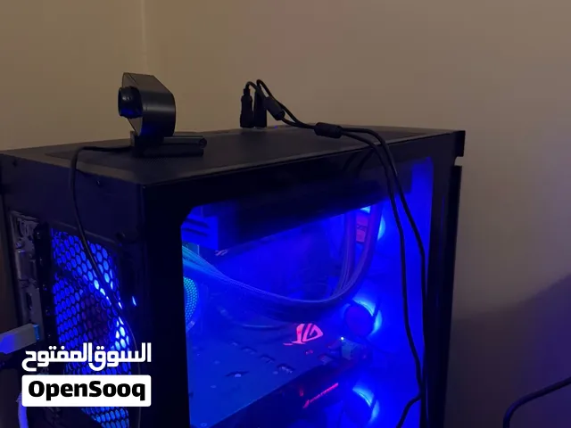 للبيع بيسي و شاشتين