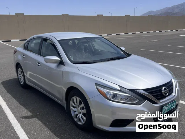 Used Nissan Altima in Muscat