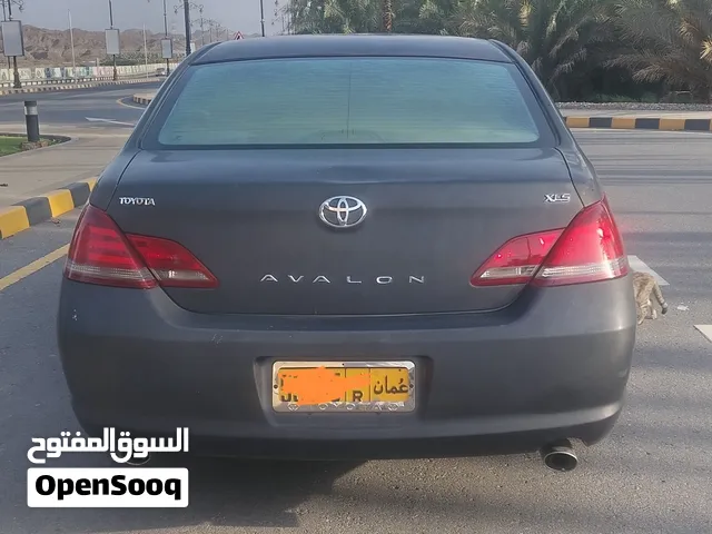 Used Toyota Avalon in Al Dakhiliya