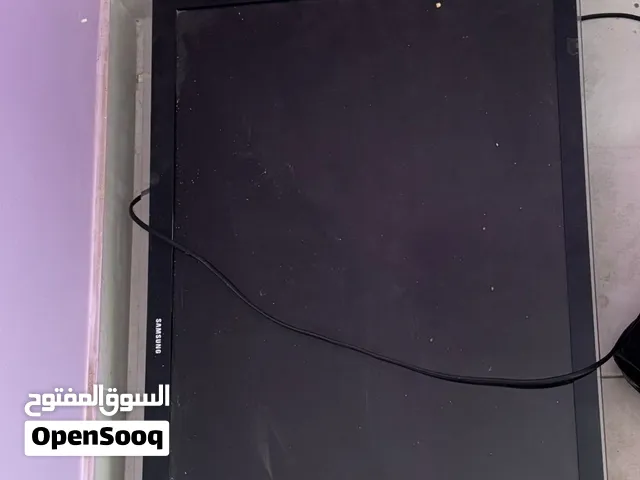 للبيع تلفزيون سامسونج32 بوصه مستعمل شي بسيط ونظيف وقابل بشي بسيط