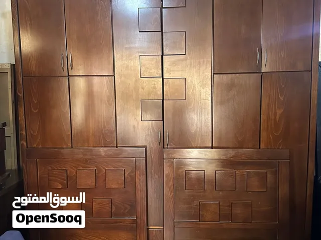اوضة نوم تختين ملبسة قشرة زان كتير مرتبة