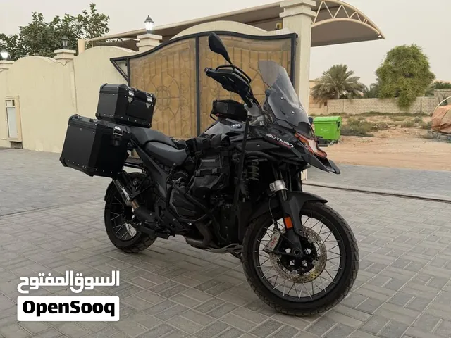 BMW  2025 R 1300 GS Triple Black – For Sale