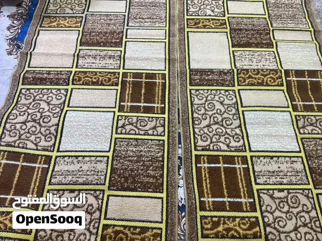فرشات للبيع نضيفات