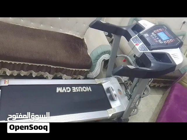 للبيع جهاز جري كهربائي HOUSE GYM بحالة ممتازة جدًا.