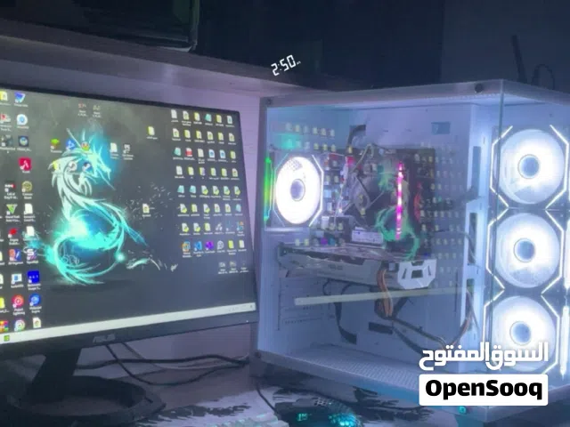 كيس فارغ لون ابيض مع 7 مراوح