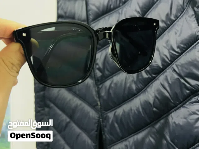 Original sunglasses أصلية السعر قابل للتفاوض