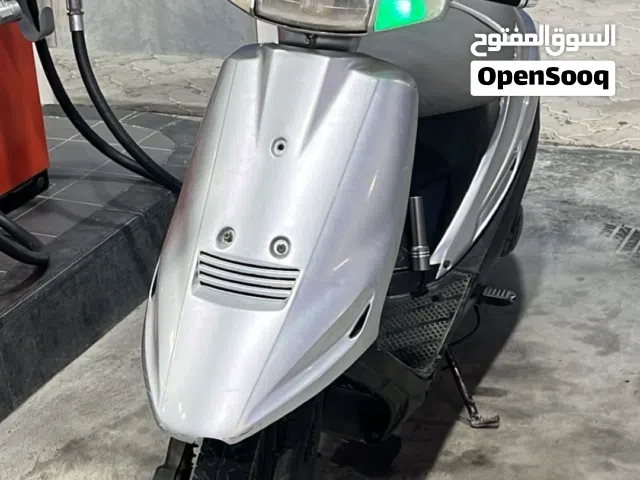 سوزوكي موديل 2020 للبيع دراجه نضيفه و تخزين