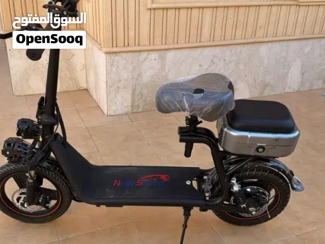 سكوتر 48 فولت الخارق مقاس 14 إنش سرعة 45 فعلية ومقعدين وشنطة (جديد 3 أيام) لقطة