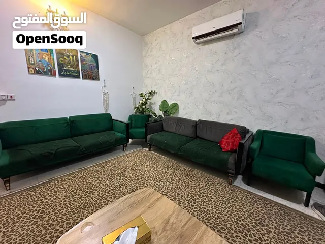 تخم تركي من هوم سنتر للبيع مع بوفية تلفاز وطاولة وسطية / واتساب في الاسفل