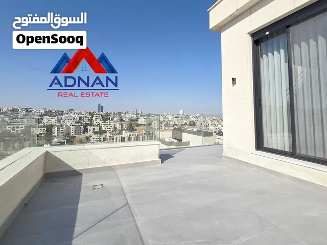 رووف مفروش فخم و مطل في ارقى مناطق عبدون للإيجار السنوي مكون من 2 نوم