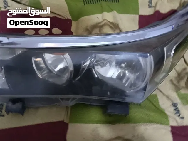 شمعه كورلا 2015 أصلي طقم للبيع مستعمل نظيف