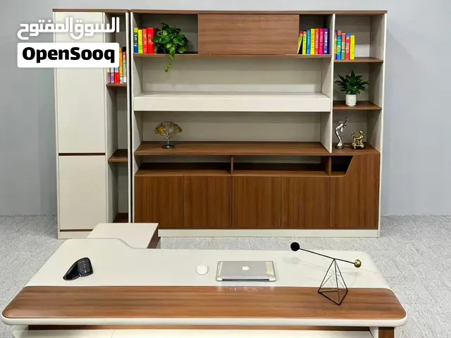 أثاث مكتبي