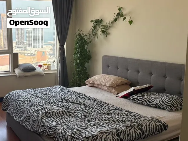 Bed, Frame & Mattress – Excellent Condition  Selling a premium bed setup in excellent condition