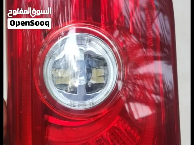 ليت خلفي يسار infiniti q50