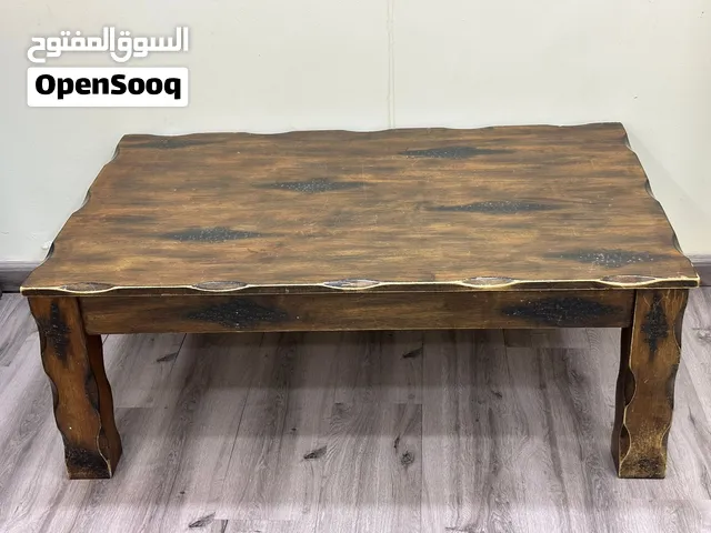 طاولة وسط مع طاولتين جانبية و طاولة ديكور