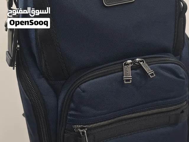 شنطة ظهر tumi كحلي جديدة
