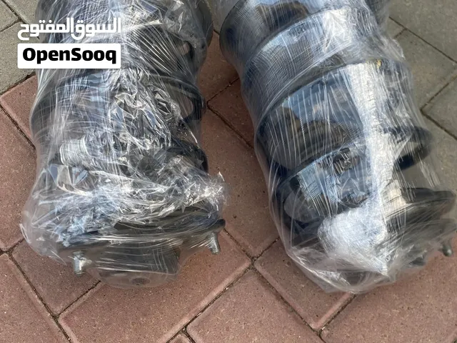 للبيع جانبينات كامري xce 2018-2022