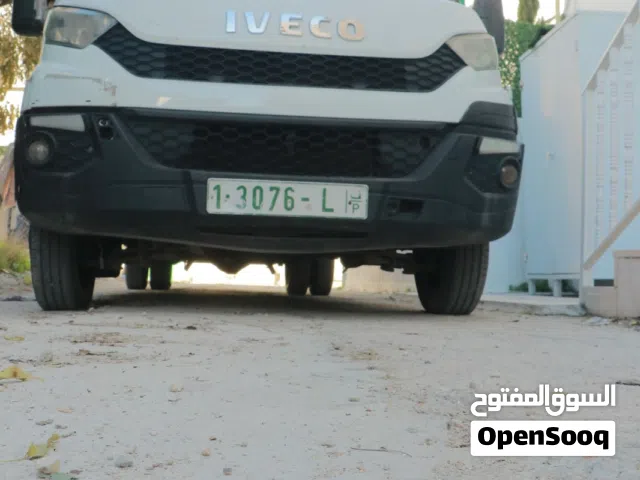 نقليات عامه لجميع انحاء الضفه