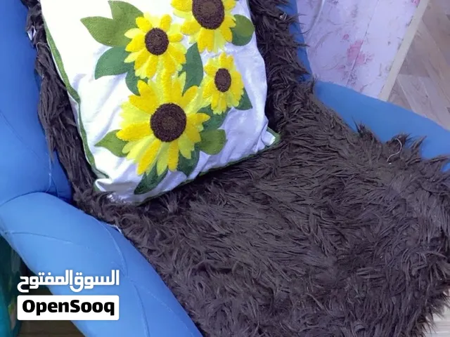 كرسي ديكور ازرق