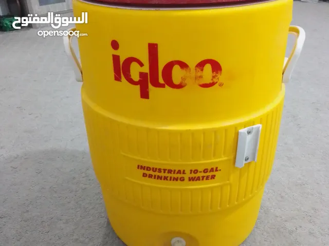 ادوات منزليه مطارتين شاى وقهوه ومطاردة ماى حجم كبير تقريبا 10لتر