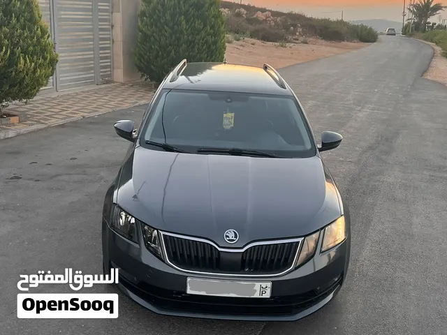 سكودا اوكتافيا استيشن 2018 ماطور 2000 ديزل جير اتومات