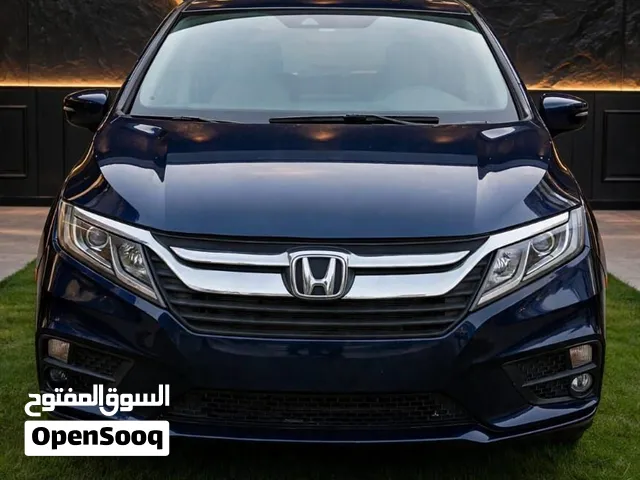 Honda Odyssey EXL 2019 - Royal Blue - 110K KM - Oman UAE Insured