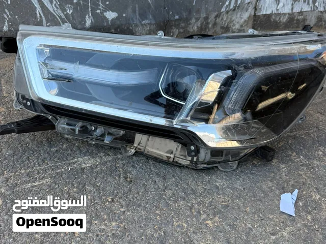 تيوتا هايلوكس 2023