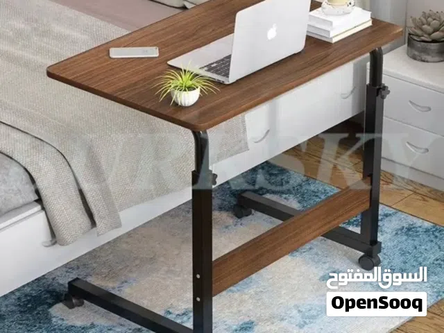 Foldable table for laptops and students