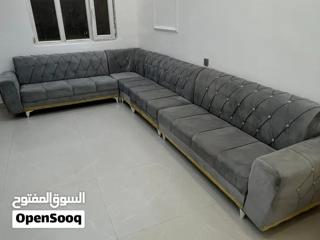 ديوان 10 مقاعد بسعر 200