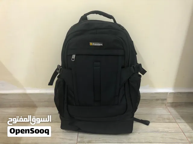 شنط مدرسية للبيع