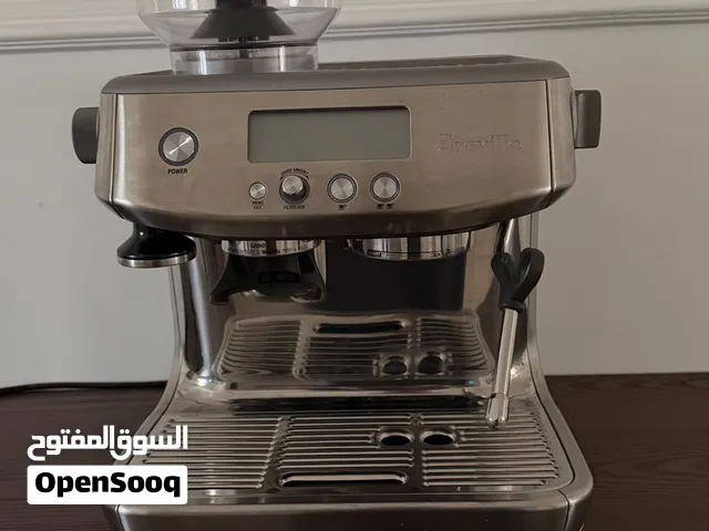 مكينة قهوة Breville بحالة ممتازة، تم عمل صيانة شاملة في خيشة بون وتعمل بكفاءة عالية وجاهزة للاستخدام
