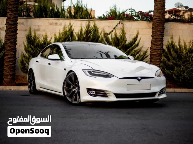 Tesla Model S 75D 2018 فل أوبشن بانوراما