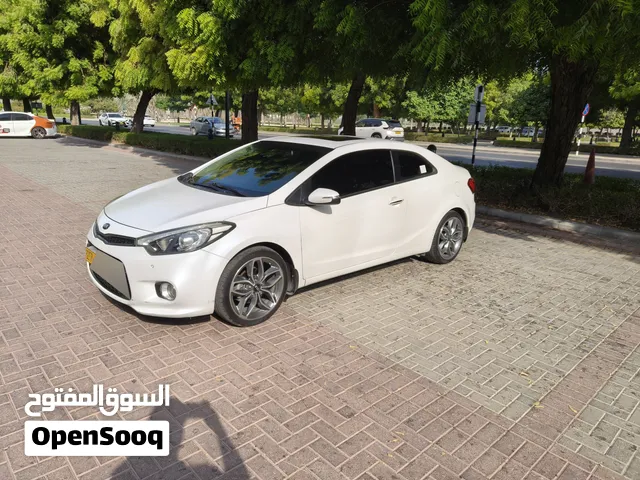 2015 Kia Cerato Koup (2-Door) – Pearl White – Single Owner -2.0L Engine