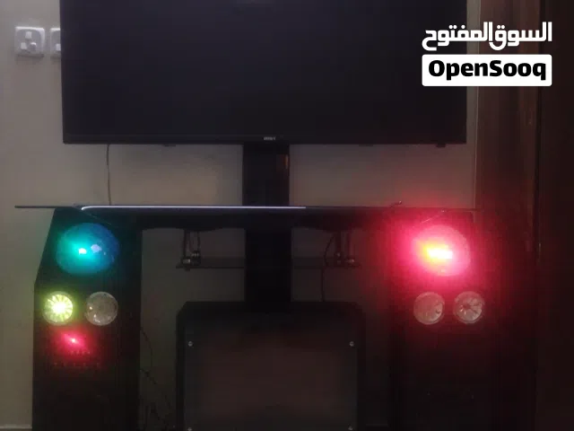 طاولة تلفزيون