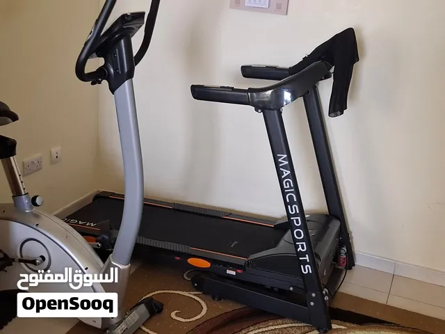 للبيع جهازين رياضيين منزليين بحالة ممتازة (مشاية + كروس إليبيكال) في أبوظبOne for 500; two for 900.
