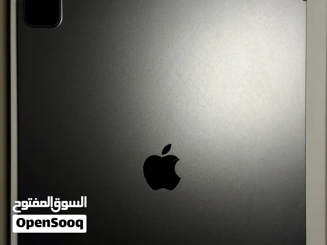 iPad Pro 12.9 Inch (6th generation) M2 chip 256 GB Wifi+5G   +Magic Keyboard