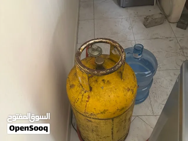 أسطوانة غاز مع بوتحاز