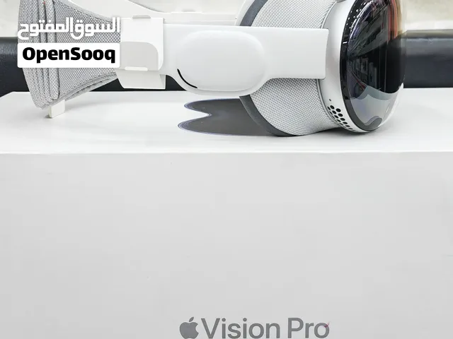 Apple Vision  Pro (VR)  Virtual  Reality  256 GB Storage  and M2 Chip