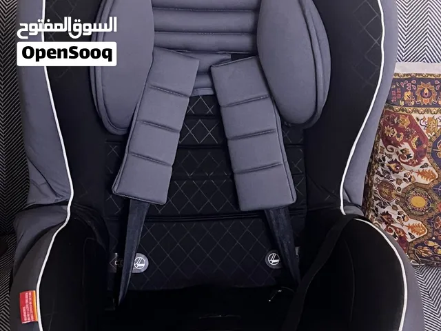 كرسي أطفال للسياره