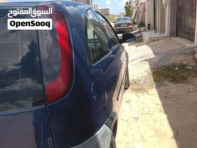 اوبل كورسا مديل 2002 للبيع