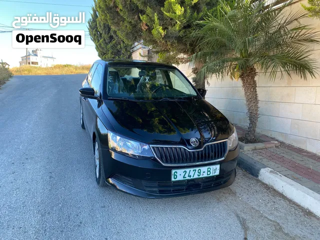 سكودا فابيا . انتاج 2016. اتوماتيك. مطور 1200 تيربو. حساسات شركة. تامين وترخيص. شباييك كهرباء. تحكم