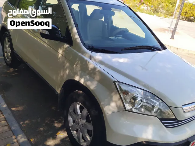 Sale Honda CRV 2007,passing insurance 7 months.clean condition car.ac,engine, gear all ok.price 1750