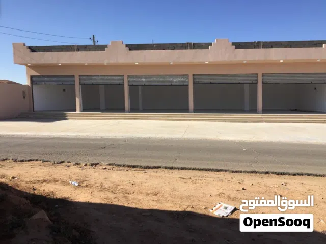 صالة كبيرة تجارية للايجار 160 متر